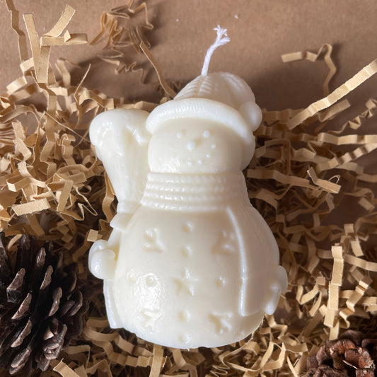 Snowy – Handcrafted Snowman Candle