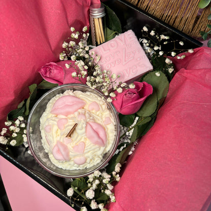 Blush & Bloom Gift Box -  Cotton Kiss & Love Square Candle Set