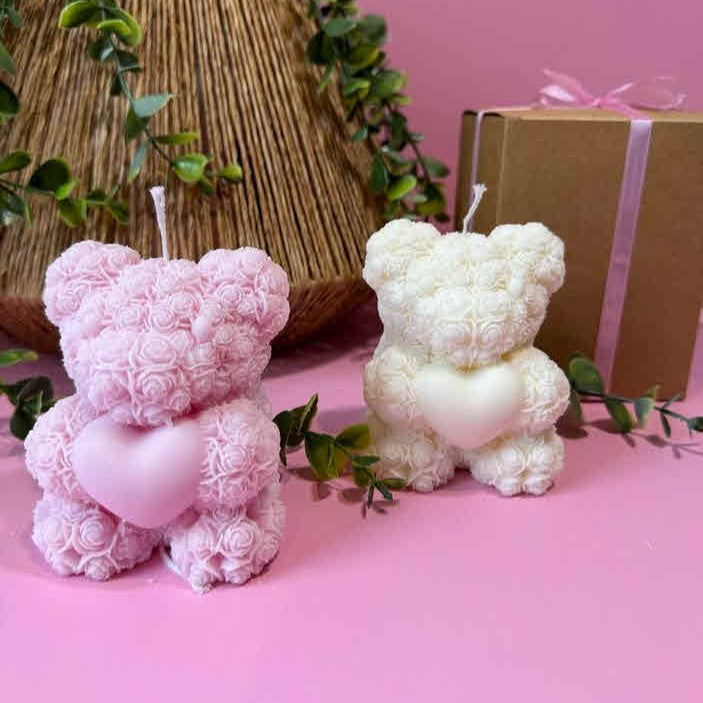 Bear Hug Candle – A Symbol of Love & Warmth